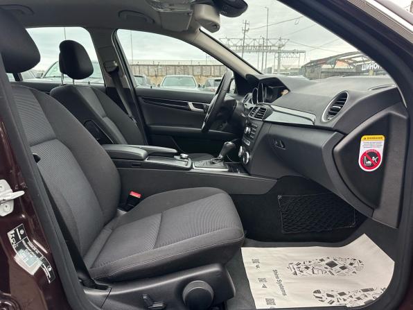 Mercedes-Benz C-Класс III (W204) Рестайлинг с пробегом 2011 года, цена 1 370 000 рублей, 145500 км, седан, Автокод Объявления