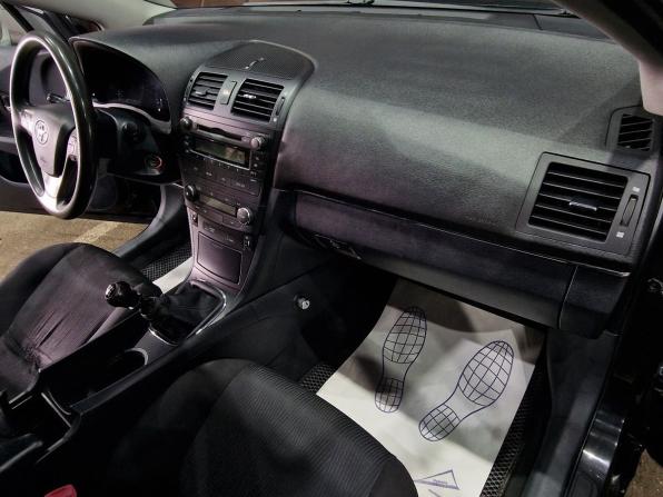 Toyota Avensis III с пробегом 2009 года, цена 950 000 рублей, 213530 км, седан, Автокод Объявления