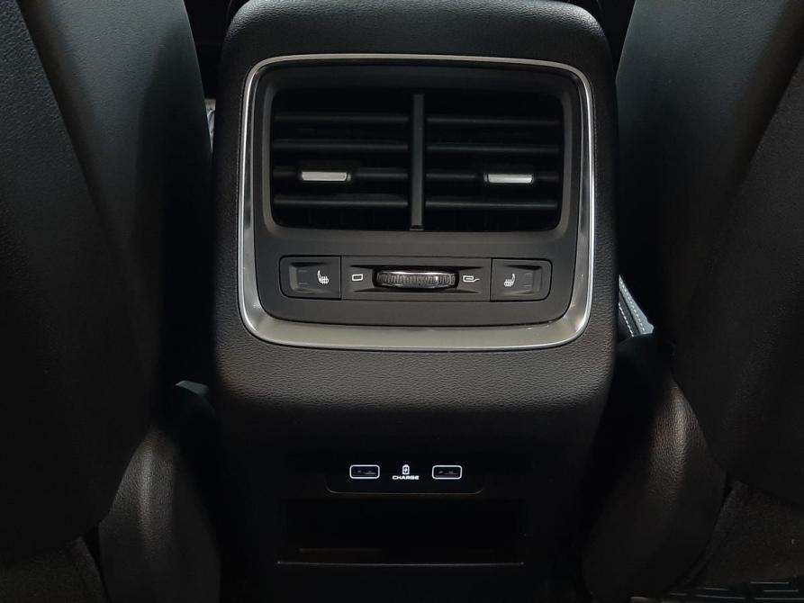 Geely Atlas Pro Москва  - изображение 17