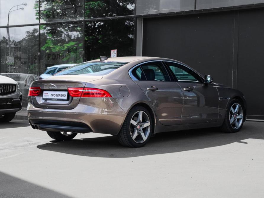 Jaguar XE I Москва  - изображение 4