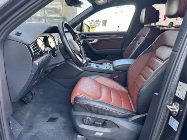 Volkswagen Touareg III с пробегом 2021 года, цена 4 690 000 рублей, 134308 км, внедорожник, Автокод Объявления
