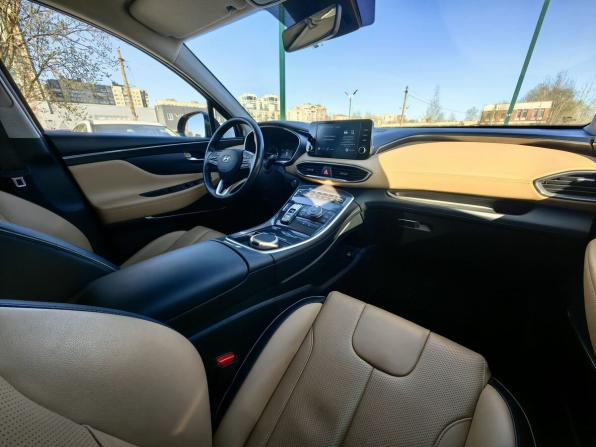Hyundai Santa Fe IV Рестайлинг с пробегом 2021 года, цена 3 419 000 рублей, 83000 км, внедорожник, Автокод Объявления