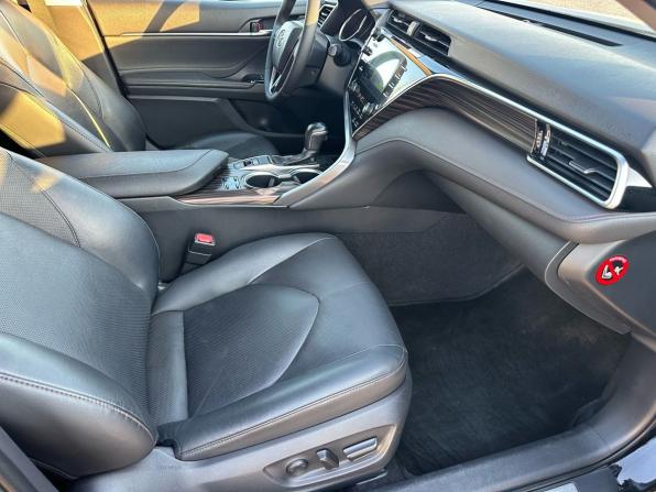 Toyota Camry VIII (XV70) с пробегом 2018 года, цена 2 570 000 рублей, 197852 км, седан, Автокод Объявления