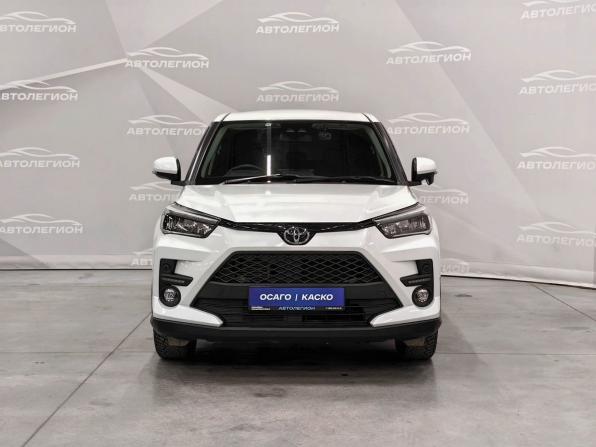 Toyota Raize I с пробегом 2020 года, цена 1 950 000 рублей, 45080 км, внедорожник, Автокод Объявления