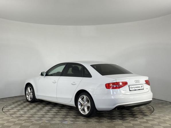 Audi A4 IV (B8) Рестайлинг с пробегом 2013 года, цена 1 240 000 рублей, 209453 км, седан, Автокод Объявления
