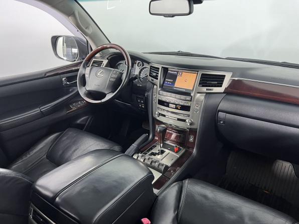 Lexus LX III Рестайлинг с пробегом 2012 года, цена 4 400 000 рублей, 268259 км, внедорожник, Автокод Объявления