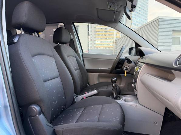 Mazda 2 I (DY) с пробегом 2004 года, цена 285 000 рублей, 181187 км, хэтчбек, Автокод Объявления