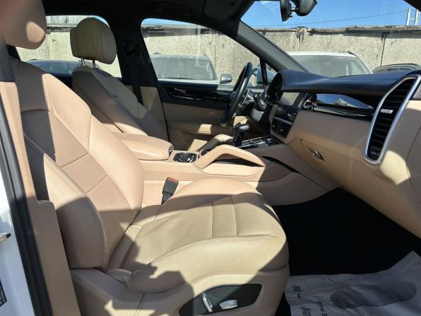 Porsche Cayenne III с пробегом 2019 года, цена 6 150 000 рублей, 97659 км, внедорожник, Автокод Объявления