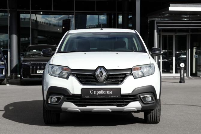 Renault Logan II Рестайлинг с пробегом 2022 года, цена 1 250 000 рублей, 83349 км, седан, Автокод Объявления