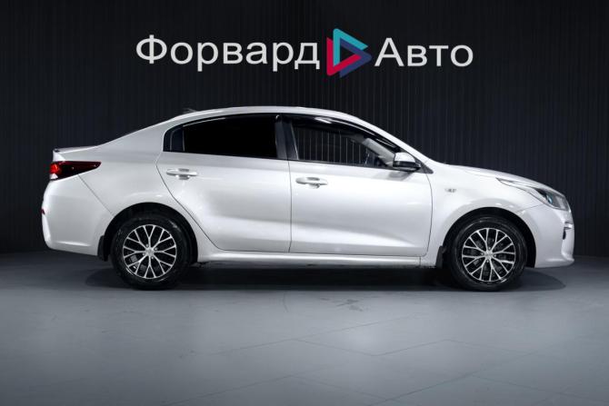 Kia Rio IV с пробегом 2017 года, цена 1 099 000 рублей, 214500 км, седан, Автокод Объявления
