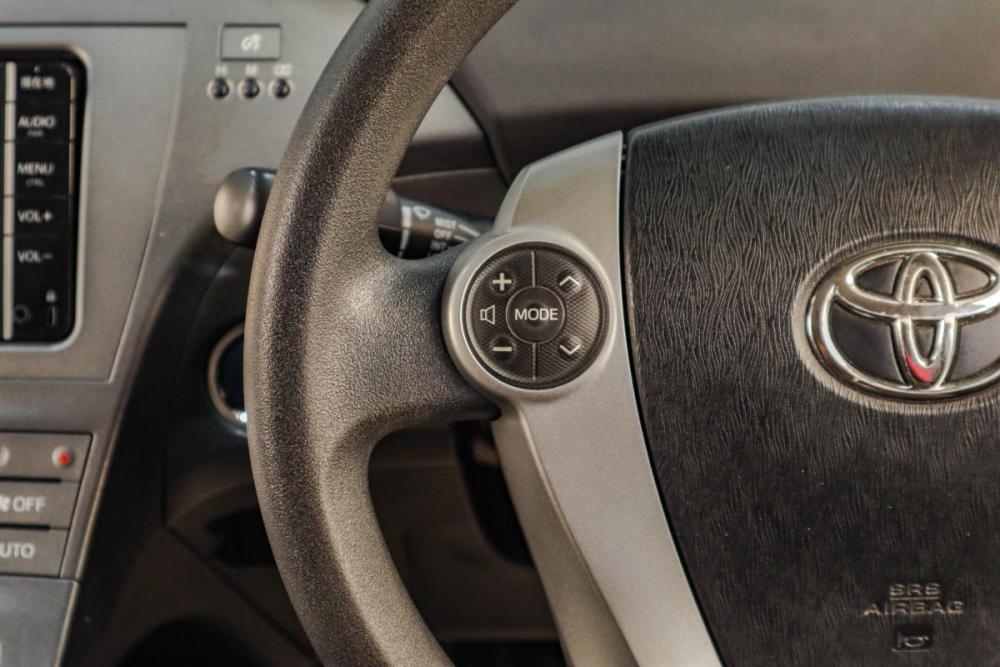 Toyota Prius III Рестайлинг (XW30) Челябинск  - изображение 12