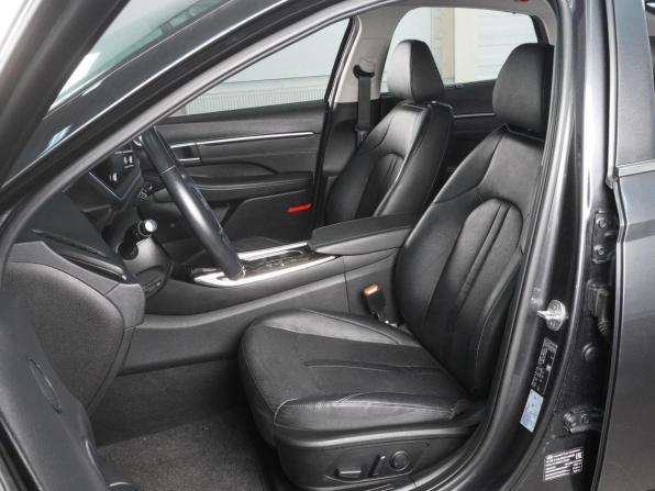 Hyundai Sonata VIII (DN8) с пробегом 2022 года, цена 2 699 000 рублей, 28968 км, седан, Автокод Объявления