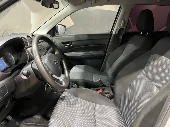 Suzuki Vitara II Рестайлинг с пробегом 2019 года, цена 1 499 000 рублей, 72159 км, внедорожник, Автокод Объявления