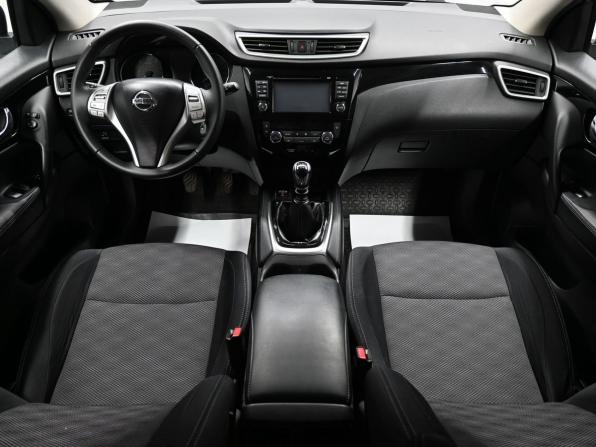 Nissan Qashqai II с пробегом 2016 года, цена 1 795 000 рублей, 94821 км, внедорожник, Автокод Объявления