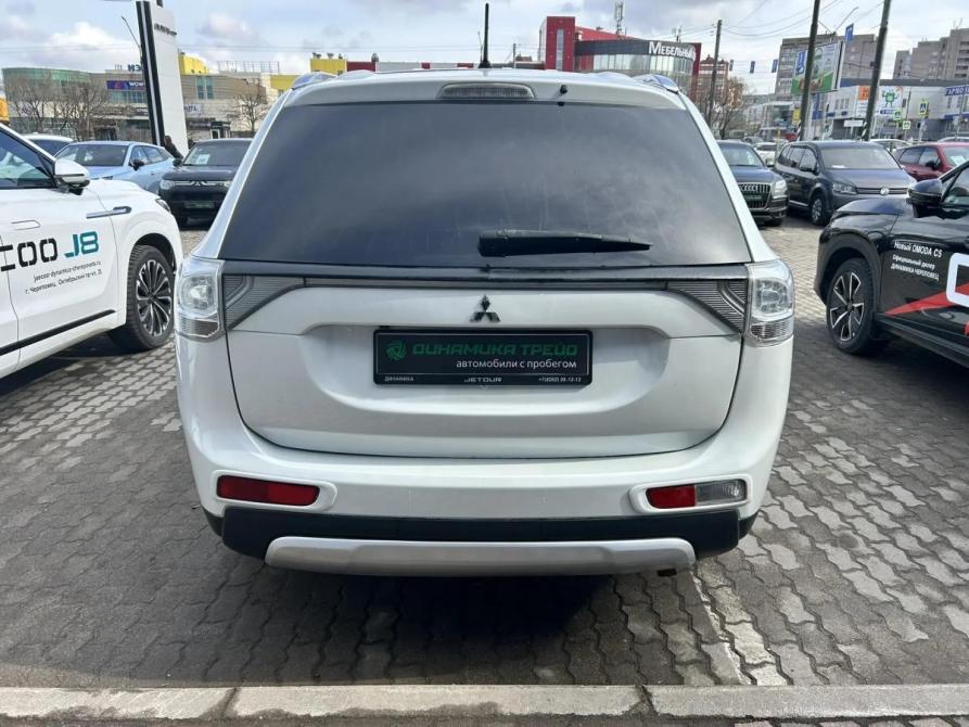 Mitsubishi Outlander III Рестайлинг Череповец  - изображение 7