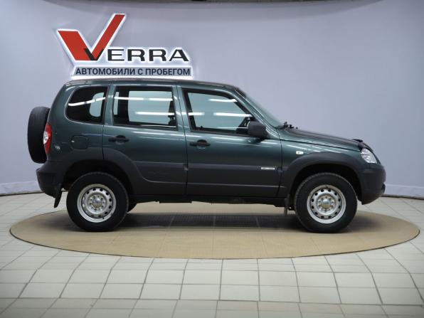 Chevrolet Niva I Рестайлинг с пробегом 2018 года, цена 710 000 рублей, 93533 км, внедорожник, Автокод Объявления