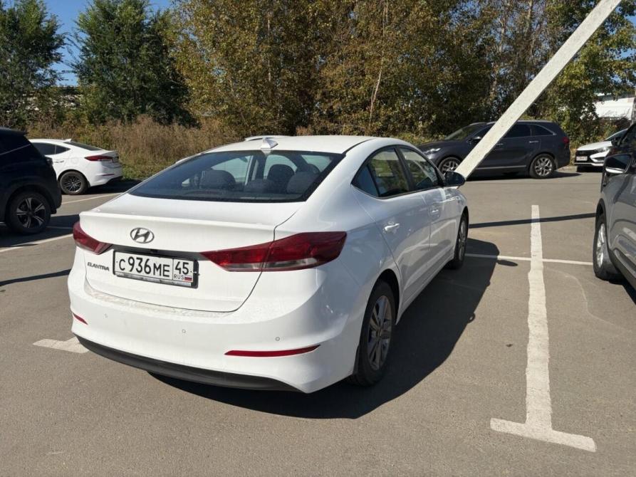 Hyundai Elantra VI (AD) Курган  - изображение 2