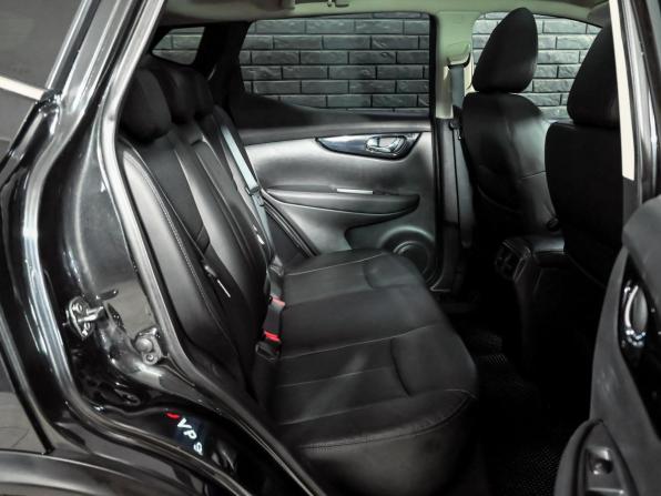 Nissan Qashqai II с пробегом 2015 года, цена 1 790 000 рублей, 97713 км, внедорожник, Автокод Объявления