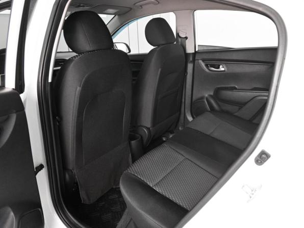 Kia Rio IV с пробегом 2018 года, цена 1 380 000 рублей, 81221 км, седан, Автокод Объявления