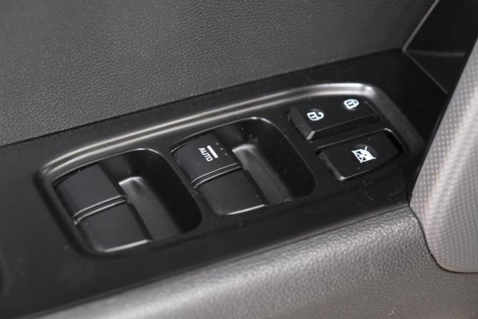 Hyundai Creta I Рестайлинг с пробегом 2020 года, цена 1 999 000 рублей, 92000 км, внедорожник, Автокод Объявления