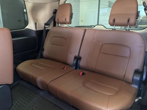 Toyota Land Cruiser 200 Series Рестайлинг 1 с пробегом 2014 года, цена 3 750 000 рублей, 201000 км, внедорожник, Автокод Объявления