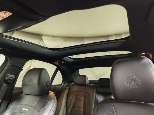 Mercedes-Benz E-Класс AMG V (W213) Рестайлинг с пробегом 2020 года, цена 11 721 000 рублей, 13594 км, седан, Автокод Объявления