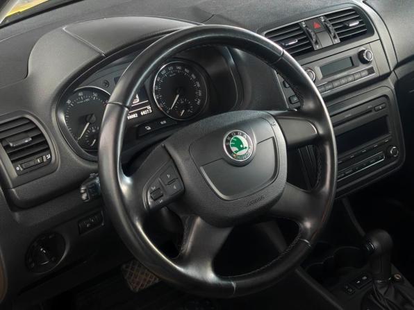 Skoda Fabia II с пробегом 2010 года, цена 710 000 рублей, 99081 км, хэтчбек, Автокод Объявления