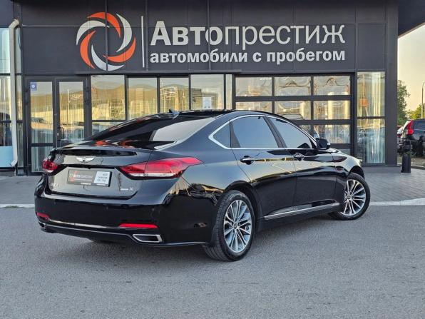 Hyundai Genesis II с пробегом 2016 года, цена 2 589 500 рублей, 126535 км, седан, Автокод Объявления