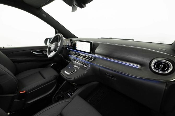 Новый Mercedes-Benz V-Класс III (W447) Рестайлинг 2 2026 года, цена 15 559 000 рублей, минивэн, Автокод Объявления