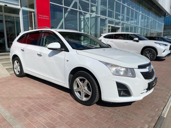 Chevrolet Cruze I Рестайлинг с пробегом 2013 года, цена 730 000 рублей, 231402 км, универсал, Автокод Объявления
