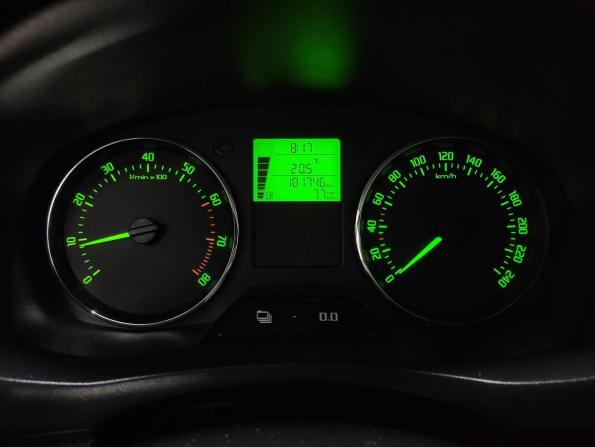 Skoda Fabia II Рестайлинг с пробегом 2011 года, цена 450 000 рублей, 181746 км, хэтчбек, Автокод Объявления