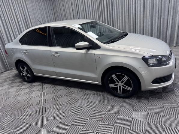 Volkswagen Polo V Рестайлинг с пробегом 2015 года, цена 1 050 000 рублей, 132521 км, седан, Автокод Объявления