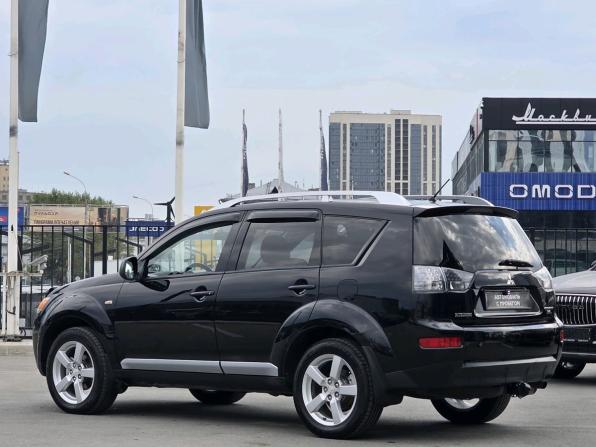 Mitsubishi Outlander II с пробегом 2008 года, цена 1 029 000 рублей, 241191 км, внедорожник, Автокод Объявления