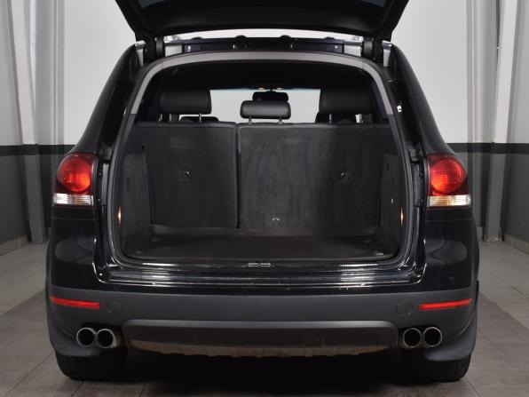 Volkswagen Touareg I Рестайлинг с пробегом 2008 года, цена 1 099 995 рублей, 205178 км, внедорожник, Автокод Объявления