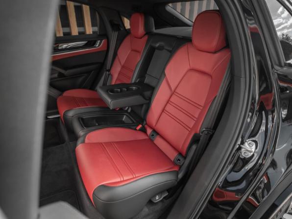 Новый Porsche Cayenne III Рестайлинг 2025 года, цена 21 883 800 рублей, внедорожник, Автокод Объявления