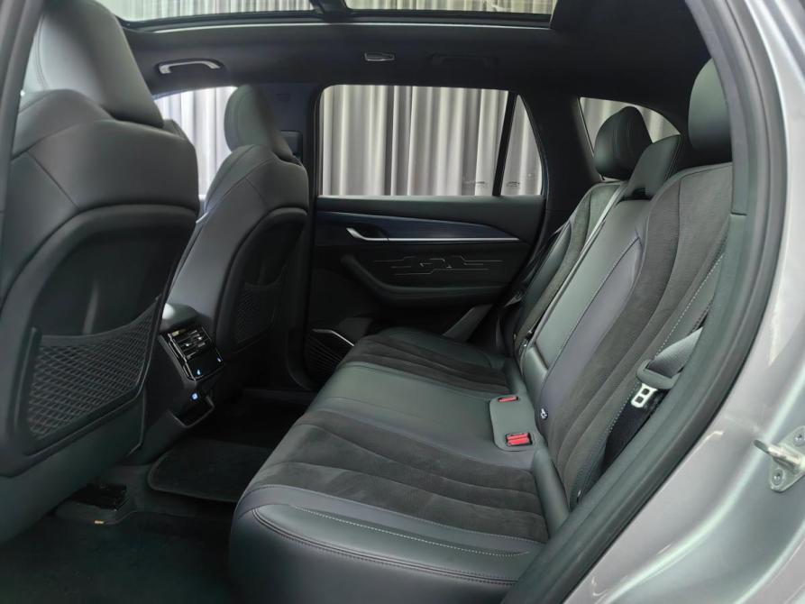 Geely Monjaro I Москва  - изображение 11