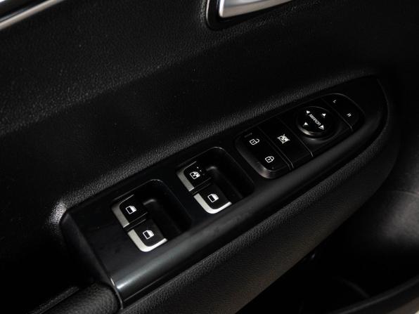 Kia Rio IV с пробегом 2020 года, цена 1 628 000 рублей, 136000 км, хэтчбек, Автокод Объявления