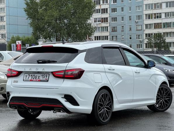Lada (ВАЗ) Vesta I Рестайлинг (NG) с пробегом 2024 года, цена 1 799 000 рублей, 53900 км, универсал, Автокод Объявления