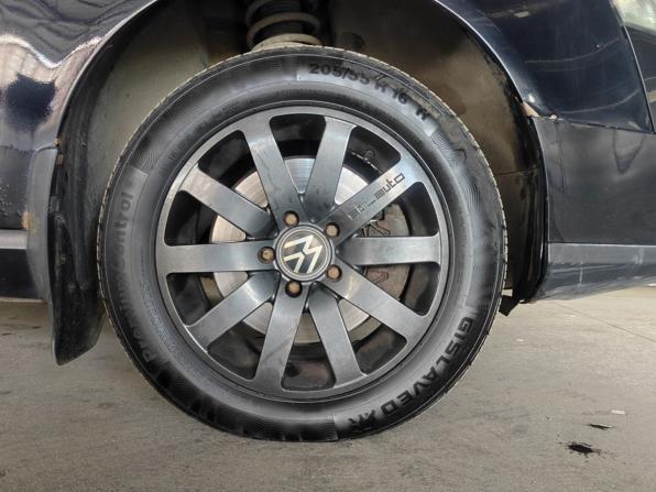 Volkswagen Passat B6 с пробегом 2008 года, цена 495 000 рублей, 355585 км, универсал, Автокод Объявления