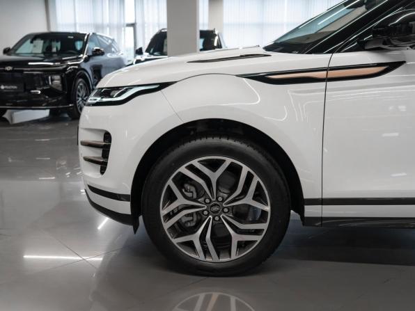 Land Rover Range Rover Evoque II Рестайлинг с пробегом 2025 года, цена 5 700 000 рублей, 50 км, внедорожник, Автокод Объявления