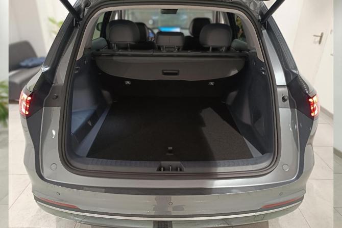 Новый Geely EX5 EM-i 2026 года, цена 3 924 990 рублей, внедорожник, Автокод Объявления