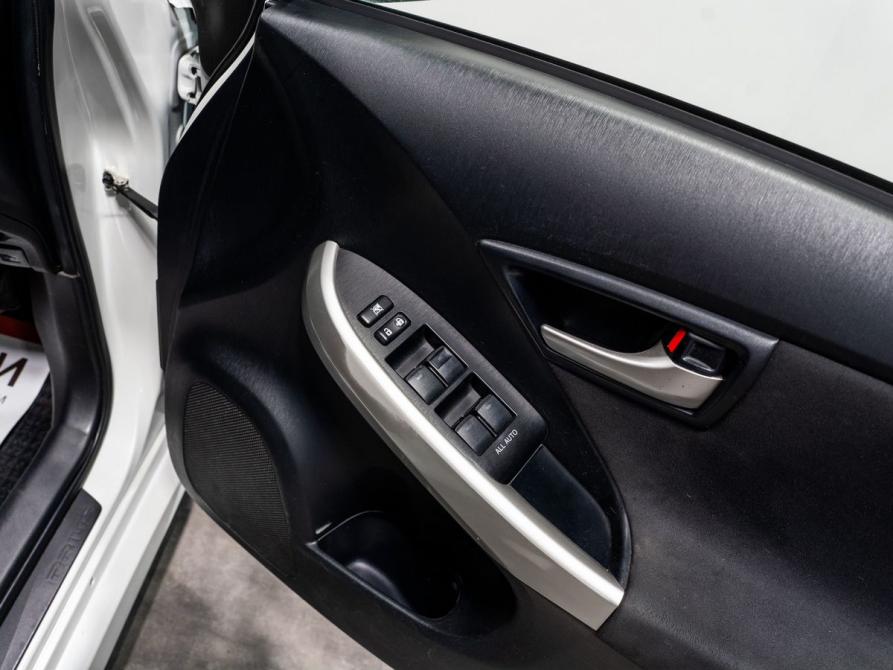 Toyota Prius III Рестайлинг (XW30) Чита  - изображение 14