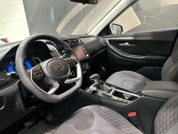 Hyundai Creta II с пробегом 2022 года, цена 2 165 000 рублей, 60005 км, внедорожник, Автокод Объявления