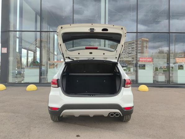 Kia Rio IV с пробегом 2018 года, цена 1 599 800 рублей, 80501 км, хэтчбек, Автокод Объявления