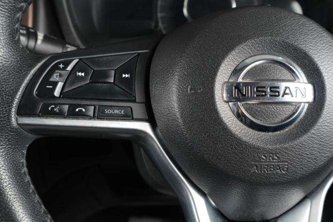 Nissan Note II Рестайлинг с пробегом 2017 года, цена 1 429 000 рублей, 90206 км, хэтчбек, Автокод Объявления