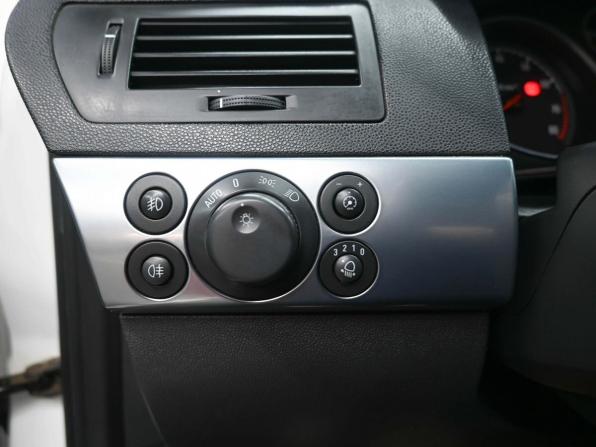 Opel Astra H Рестайлинг с пробегом 2011 года, цена 499 900 рублей, 312000 км, седан, Автокод Объявления