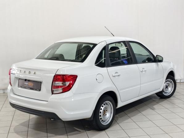 Lada (ВАЗ) Granta I Рестайлинг с пробегом 2024 года, цена 855 400 рублей, 35708 км, седан, Автокод Объявления