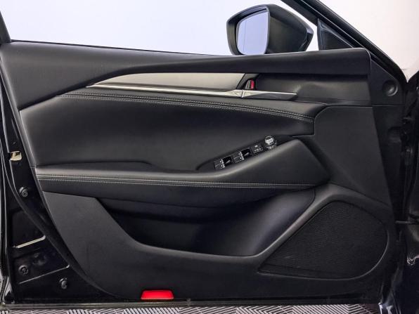 Mazda 6 III (GJ) Рестайлинг 2 с пробегом 2021 года, цена 2 570 000 рублей, 117700 км, седан, Автокод Объявления