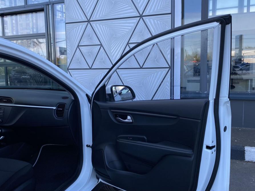 Kia Rio IV Рестайлинг Москва  - изображение 25