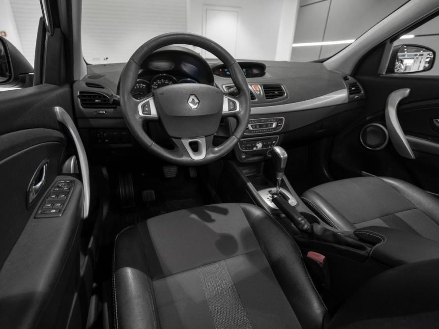 Renault Megane III Москва  - изображение 7
